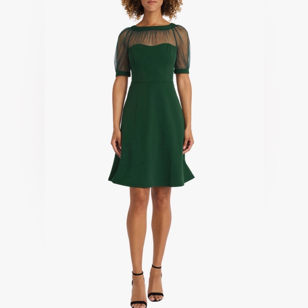 Maggy London Dark Green Mesh Illusion Short Sleeve Dress With Pockets
